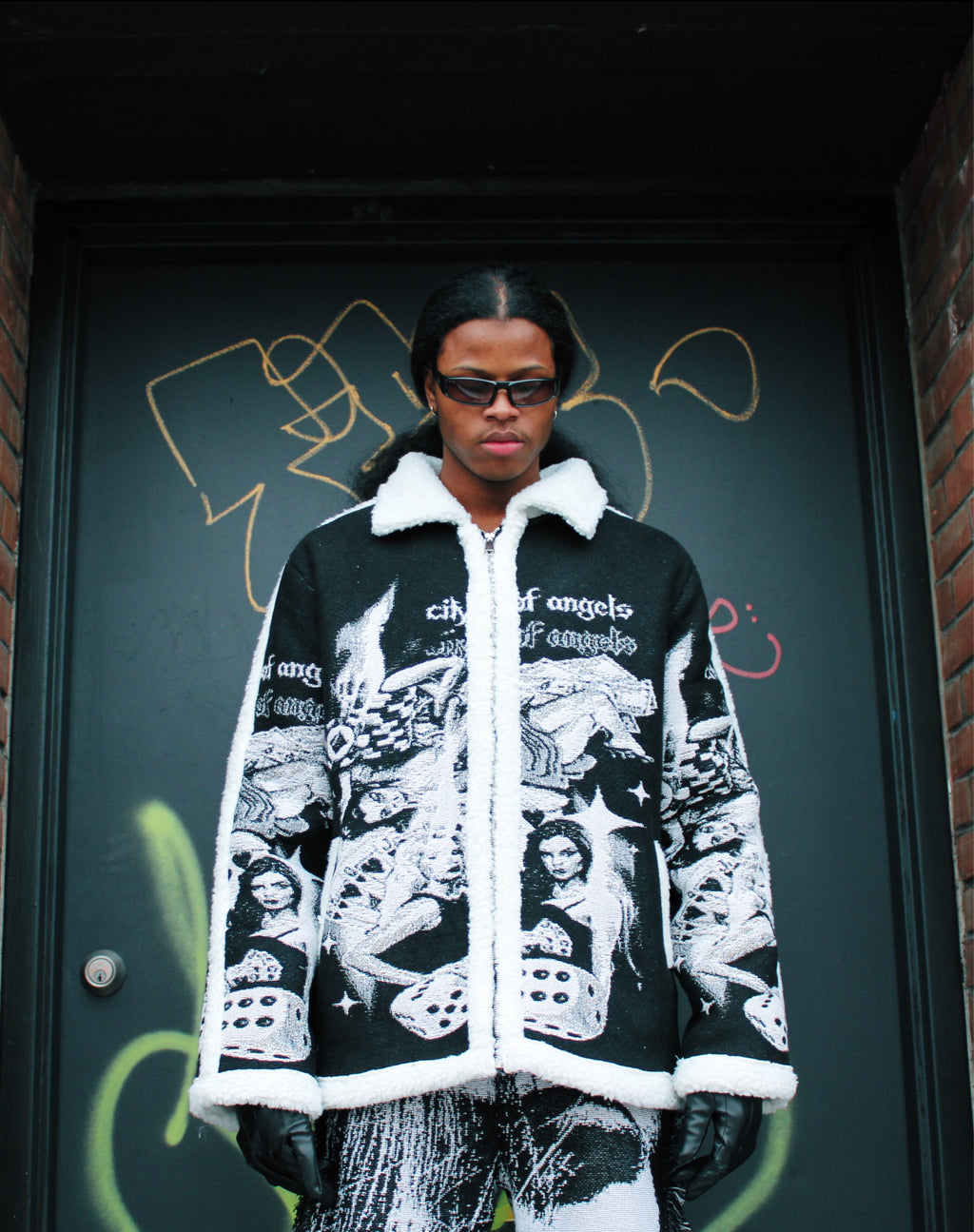 ‘Roll the Dice’ Tapestry Puffer